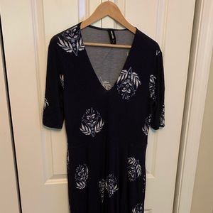 Agnes and Dora Austen Maxi Dress